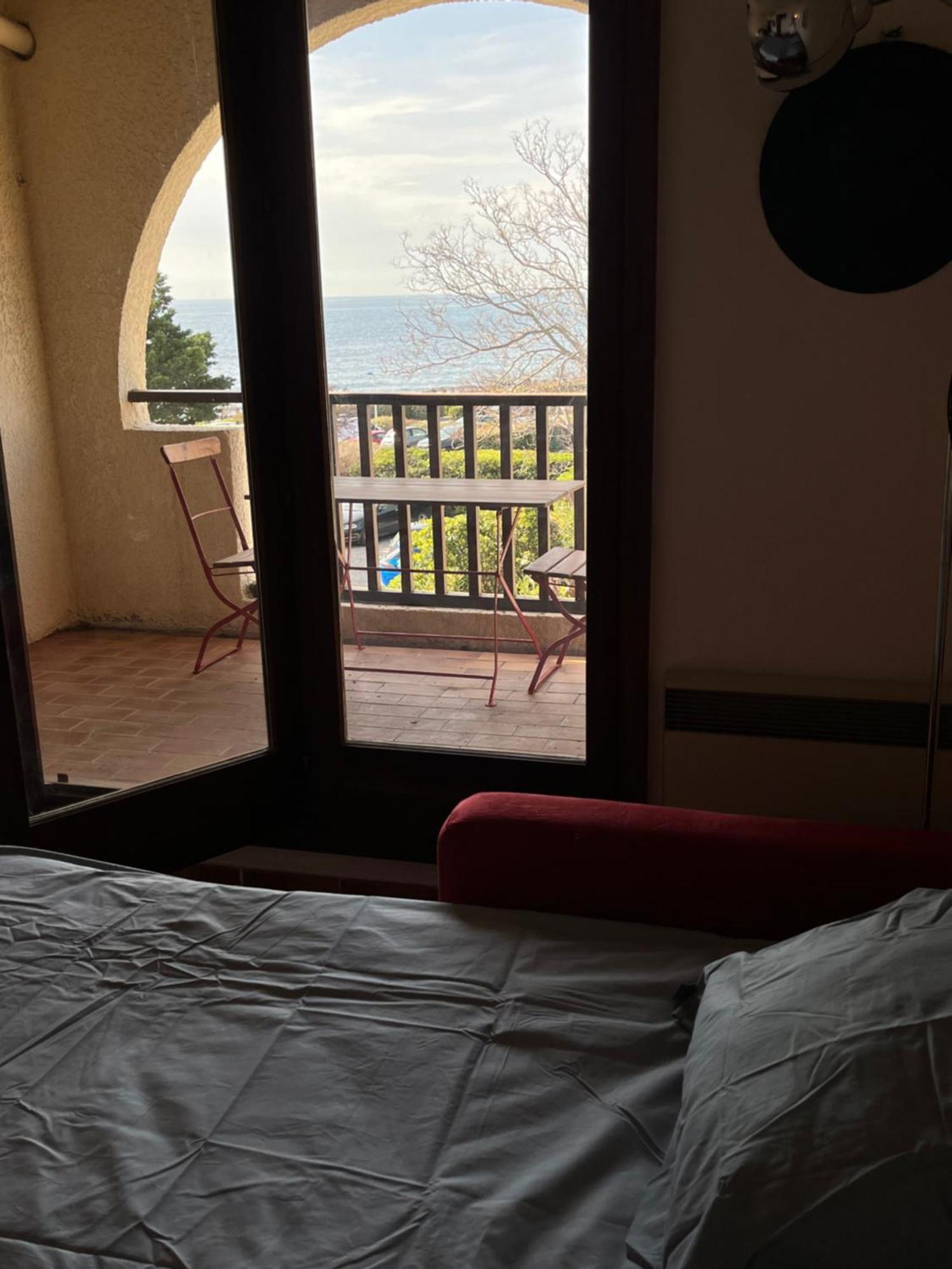 Studio Lumineux, Avec Vue Mer - Conciergerie Regnier - Apartment Sausset-les-Pins Exterior photo