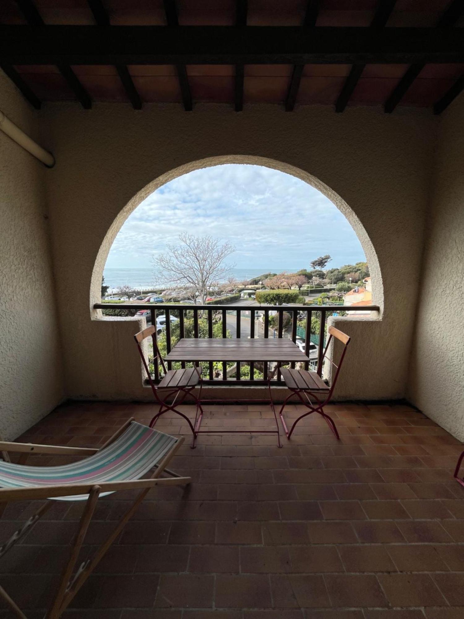 Studio Lumineux, Avec Vue Mer - Conciergerie Regnier - Apartment Sausset-les-Pins Exterior photo